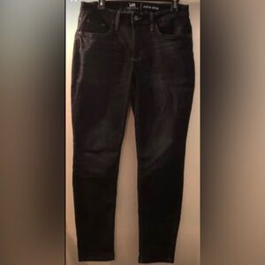 Lee Women’s dark Navy Blue Midrise  Skinny Jeans - Sleek Stretch Fit Size 10